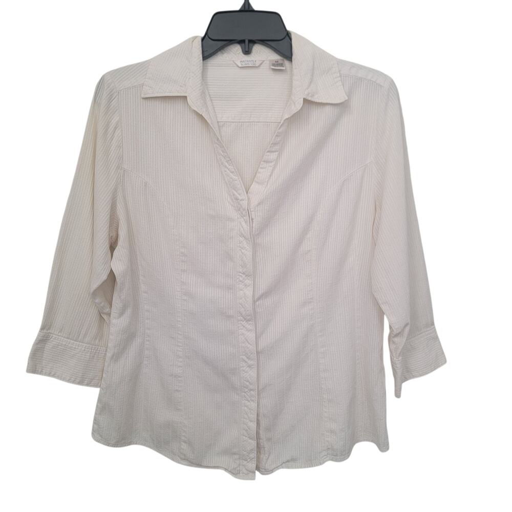 Lee Riders Button Up Shirt Women Sz Medium Beige Striped 3/4‎ Sleeve Slimming